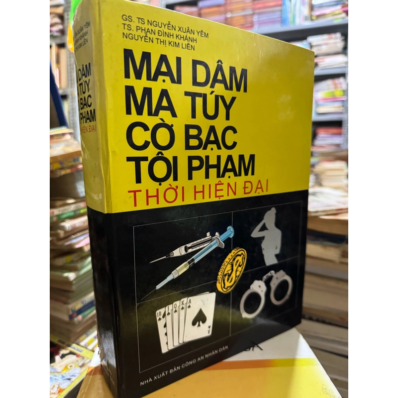 Mại dâm ma túy cờ bạc tội phạm thời hiện đại 517383