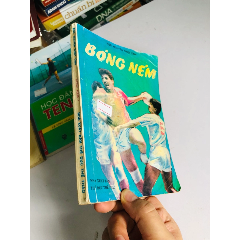 SÁCH VỀ MÔN THỂ THAO BÓNG NÉM  552610