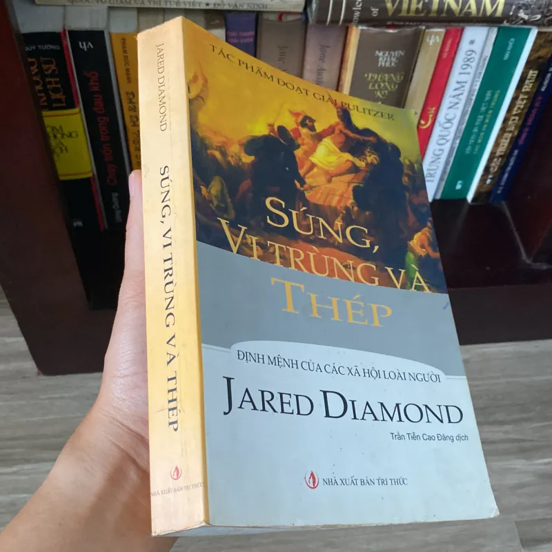SÚNG, VI TRÙNG VÀ THÉP (XB 2007) 937365