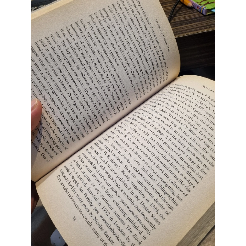 AMONG THE GENTLY MAD : STRATEGIES AND PERSPECTIVES FOR THE BOOK HUNTER IN THE TWENTY FIRST CENTURY 187892