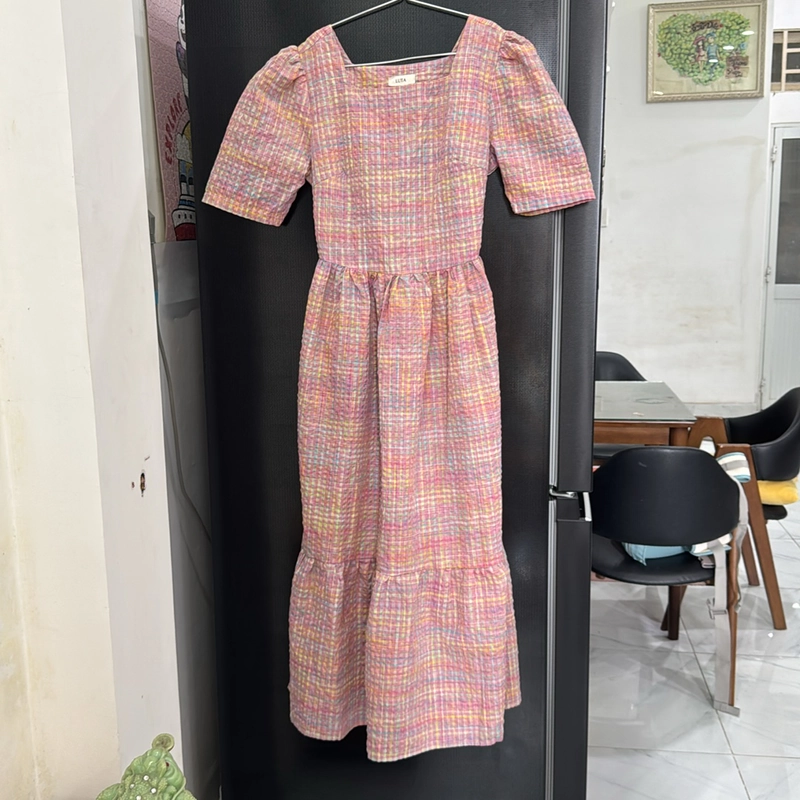 Đầm Luta freezize còn mới 518609