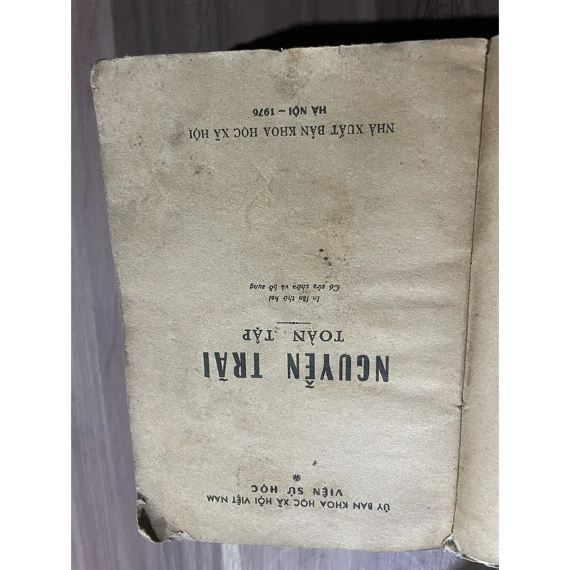 Nguyễn Trãi tuyển tập-  gần 850 trang 697145