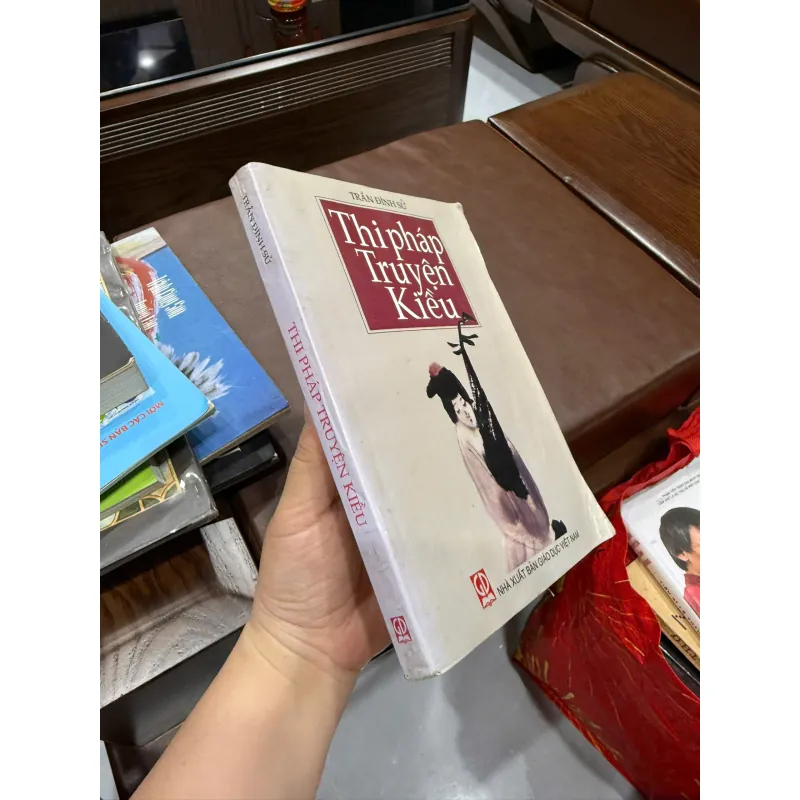 Thi Pháp Truyện Kiều – Trần Đình Sử | Sách nghiên cứu văn học Truyện Kiều - K3 1010341