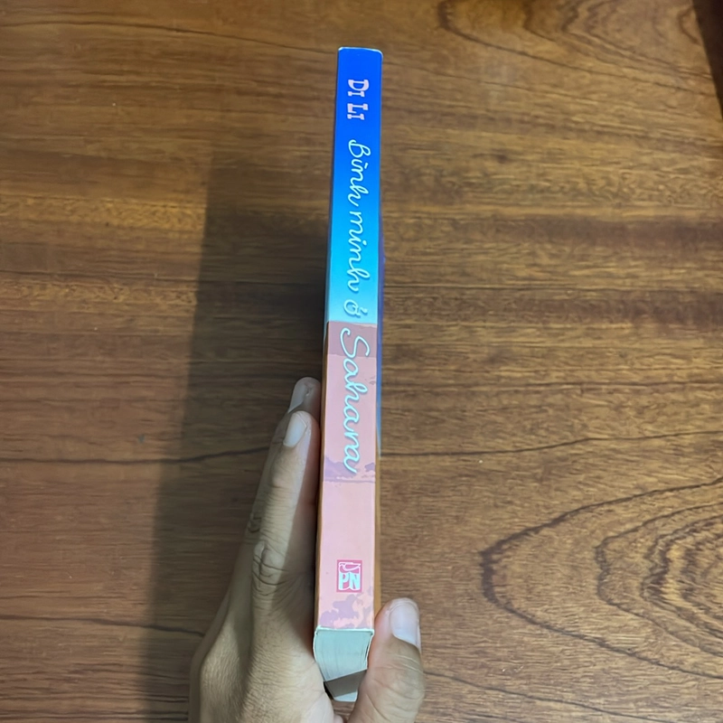 II Tựa sách: Bình Minh ở Sahara - Di Li - 2018 511343