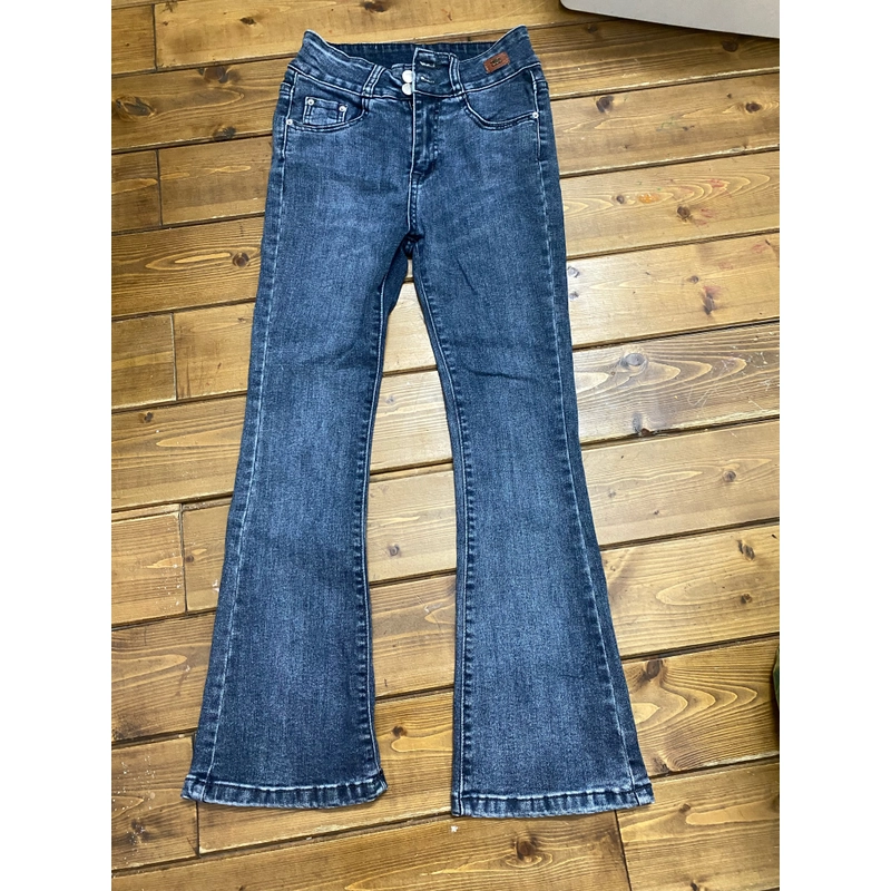 Quần jean nữ ống loe size S 330118