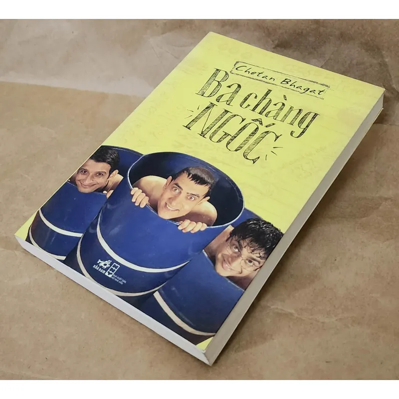 BA CHÀNG NGỐC – Chetan Bhagat 719278