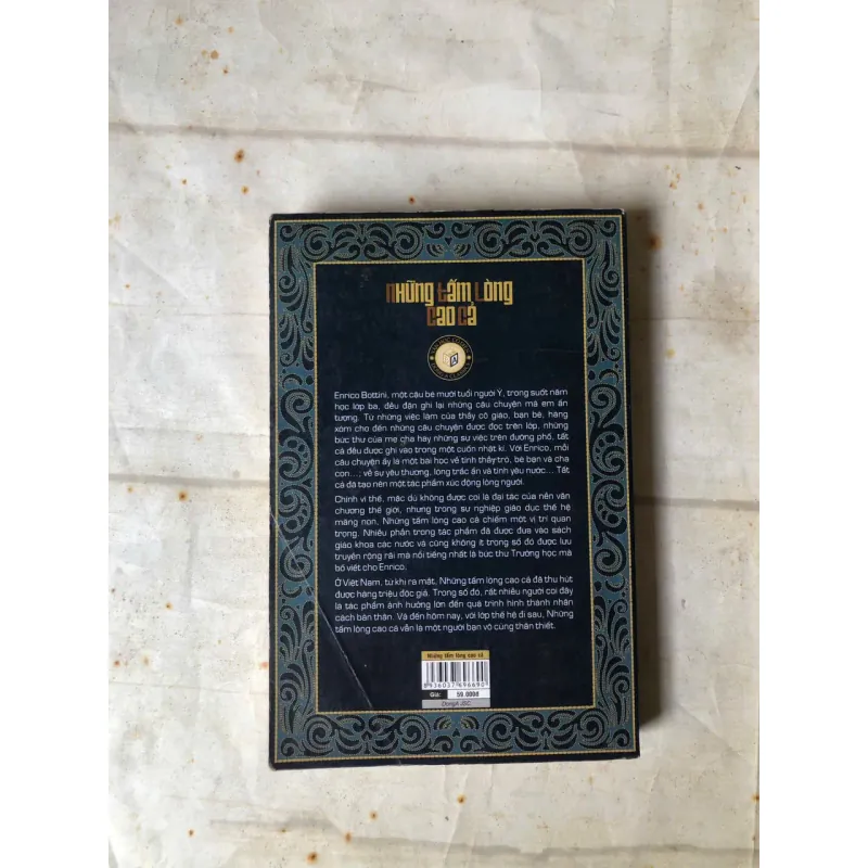 Những Tấm Lòng Cao Cả - Edmondo De Amicis 800571