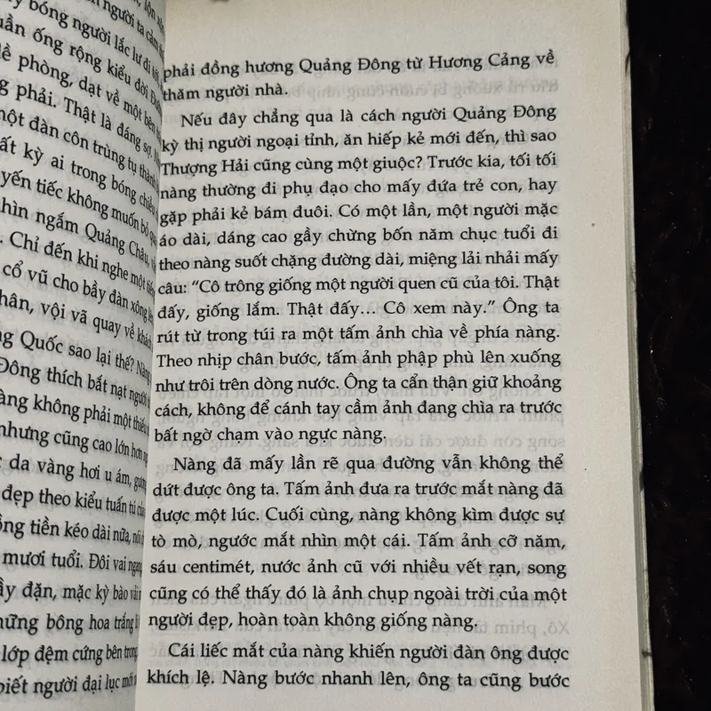 Sắc giới - Trương Ái Linh 714612