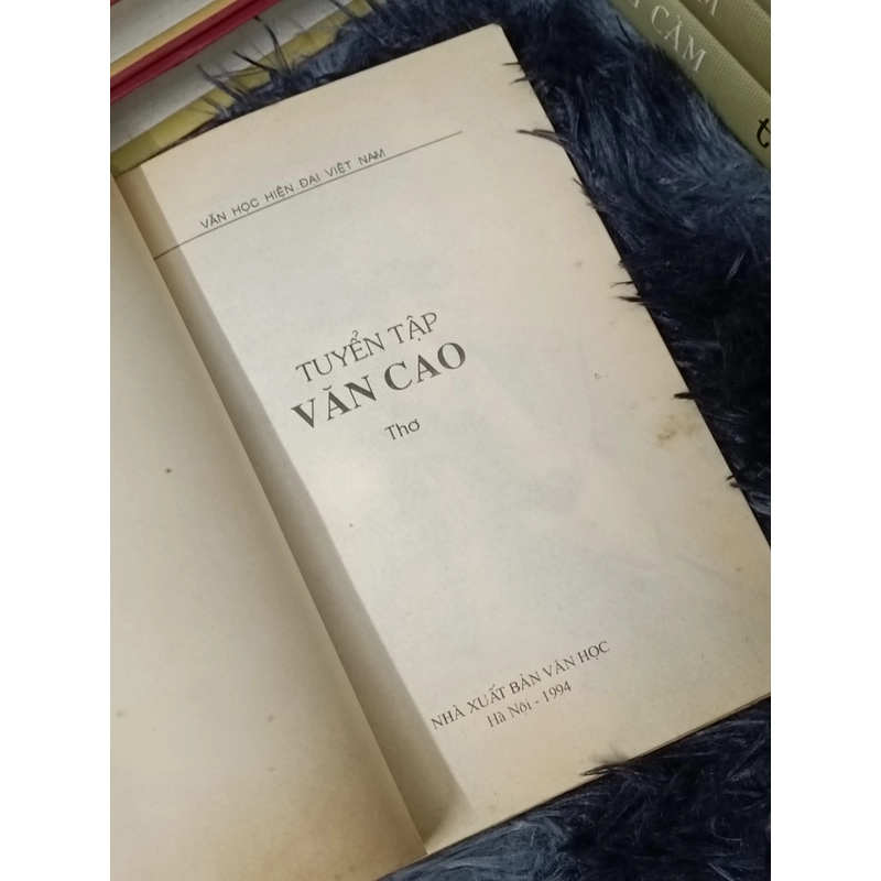 Tuyển tập thơ Văn Cao 477781