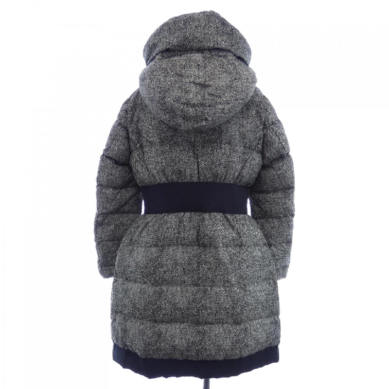 Áo khoác lông vũ MONCLER 635676
