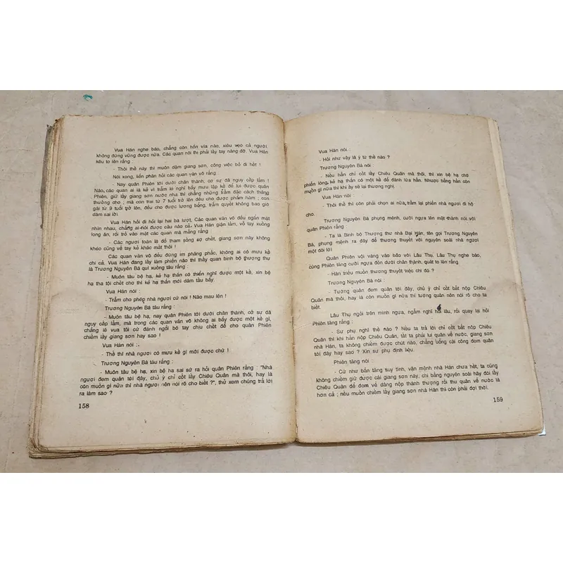 CHIÊU QUÂN CỐNG HỒ - Phỏng dịch: Đỗ Mục (296 trang) 731664