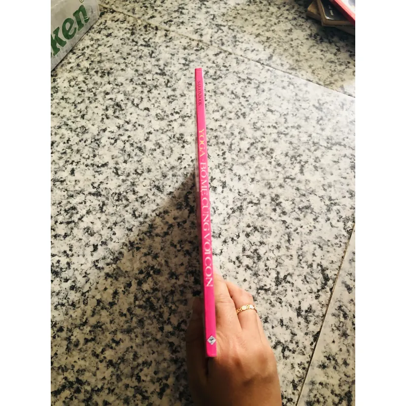 YOGA BỐ MẸ CÙNG VỚI CON ( không kèm DVD) 969837