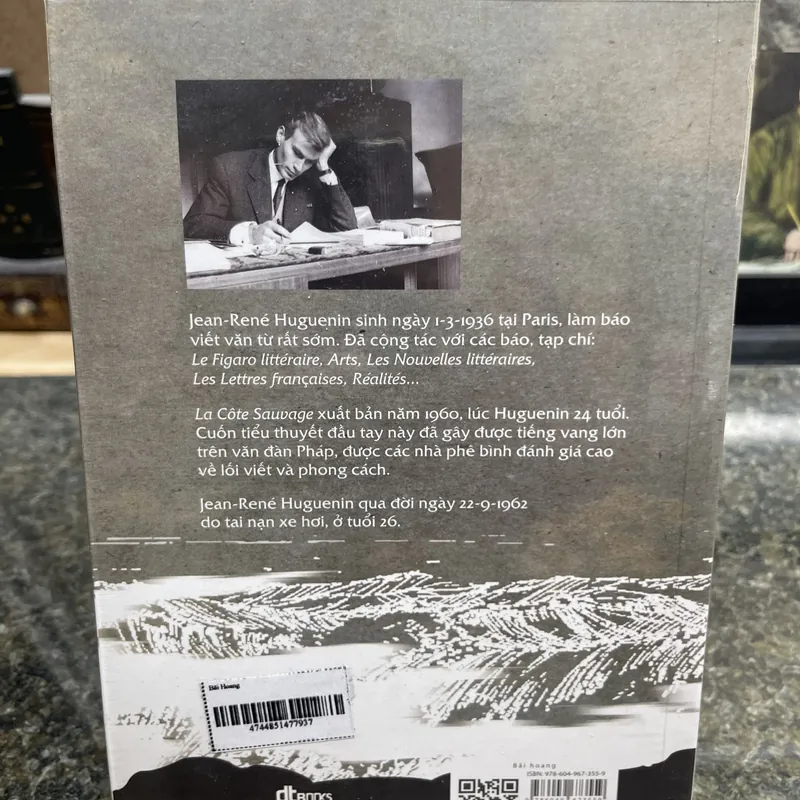 Bãi hoang Jean Rene Huguenin 707472