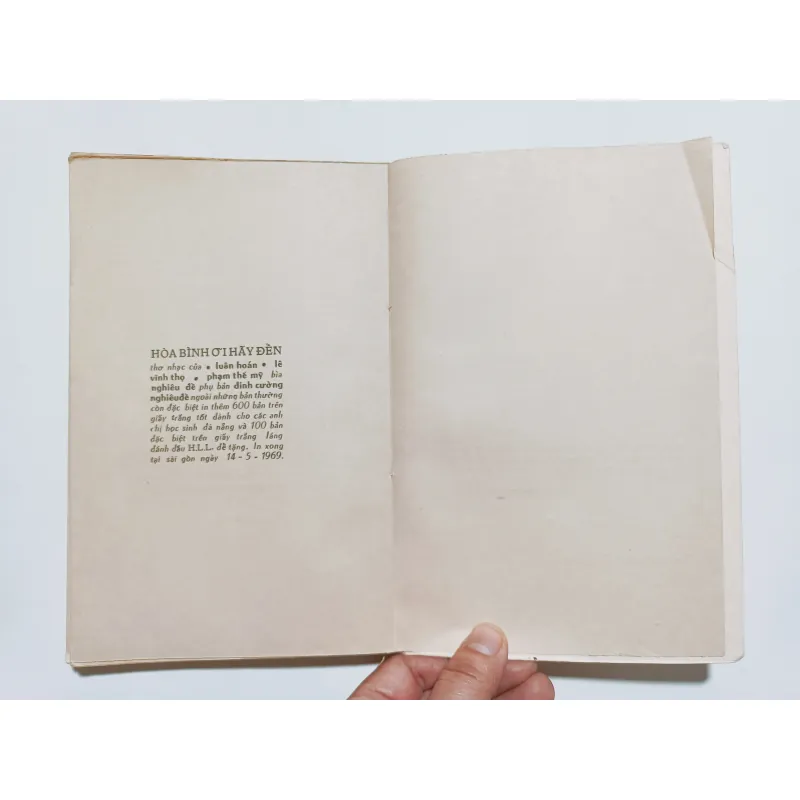 Hoà Bình Ơi Hãy Đến - Luân Hoán , Phạm Thế Mỹ & Lê Vĩnh Thọ ( Thơ Và Nhạc) 760134