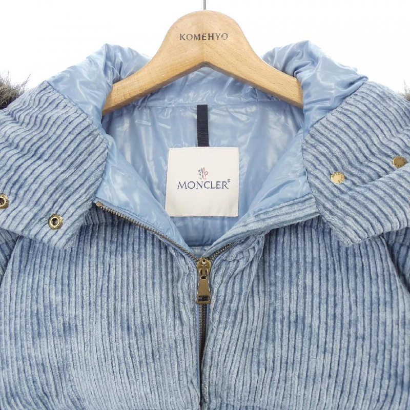 Áo khoác lông vũ MONCLER 643756