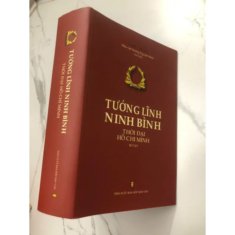 Tướng lĩnh Ninh Bình thời đại Hồ Chí Minh – Nhiều tác giả 998399