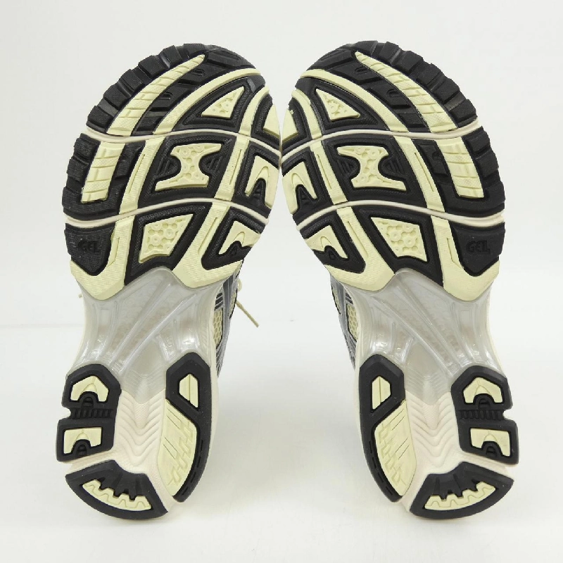 Giày thể thao ASICS 1203A537 - Hàng hiệu Authentic 903586