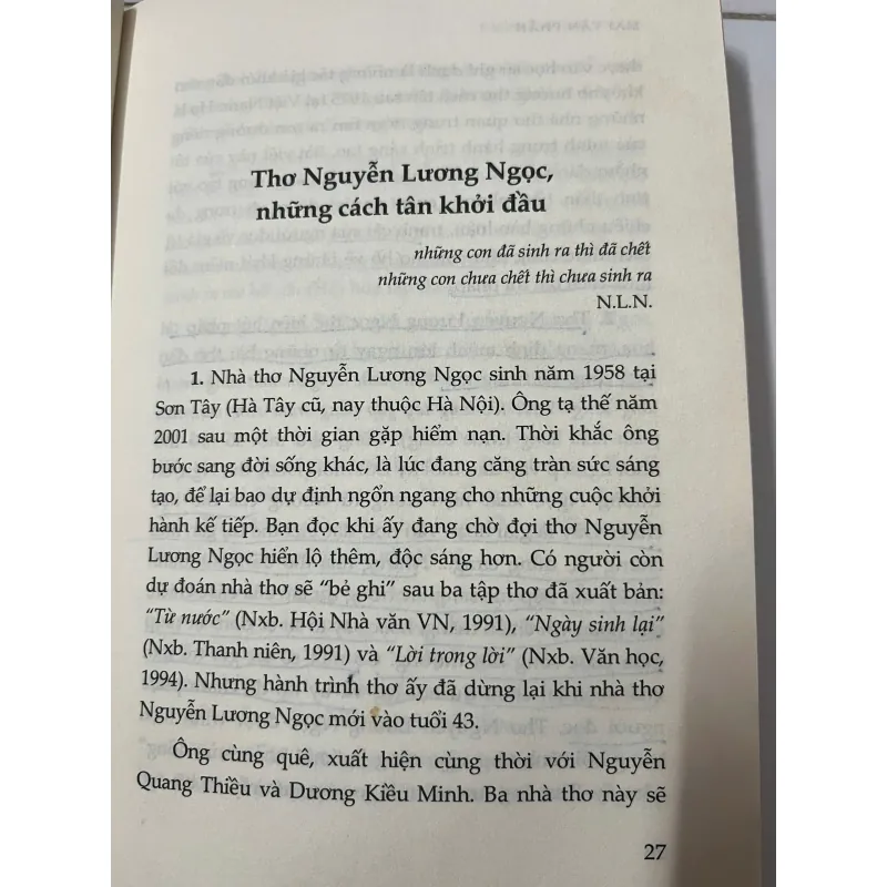 Có chữ ký tác giả -  Không gian khác - Mai Văn Phấn 991705