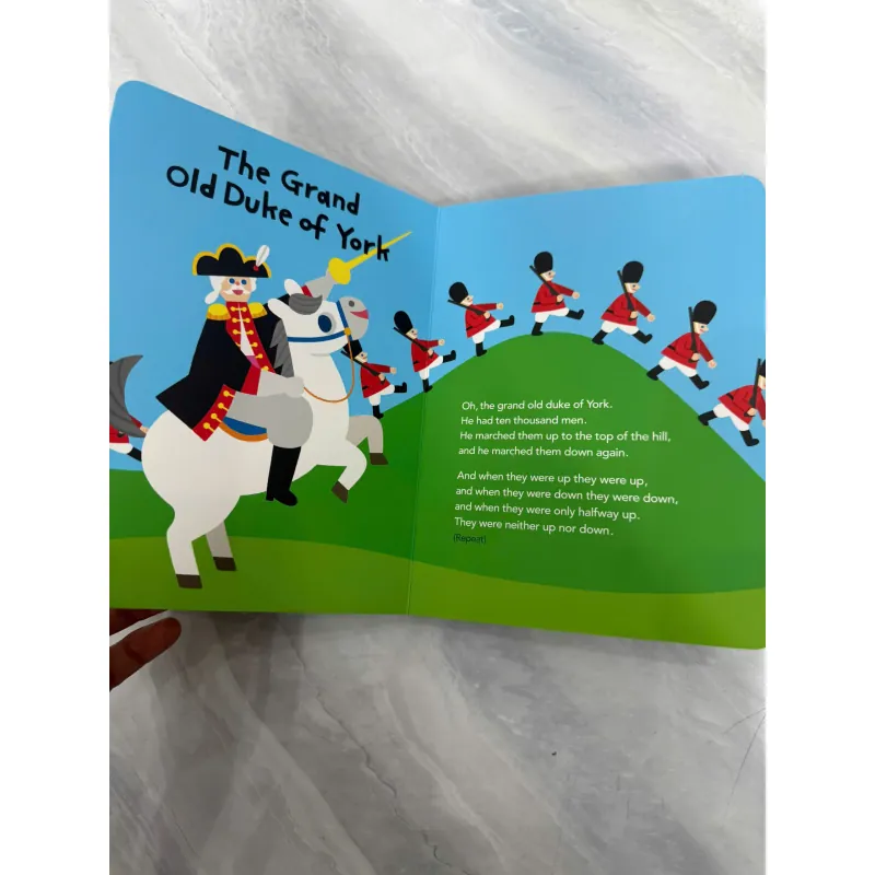 Sách nhạc tiếng anh super simple songs - Old Macdonald had a farm gồm 10 bài há 969850