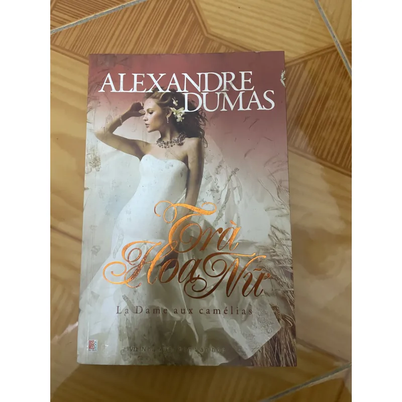 Trà hoa nữ - Alexandre Dumas con 990475