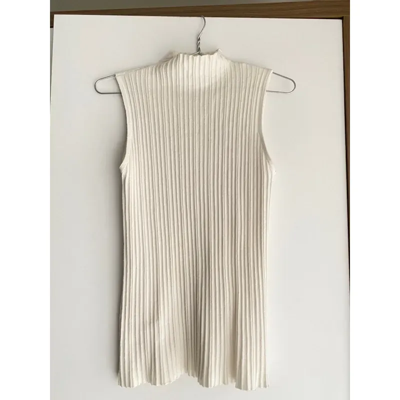 MỚI 95%***TANKTOP LEN CAO CỔ MÀU TRẮNG* ÁO LEN NỈ CAO CỔ SIÊU ẤM* TẶNG QUÀ 0Đ 591590