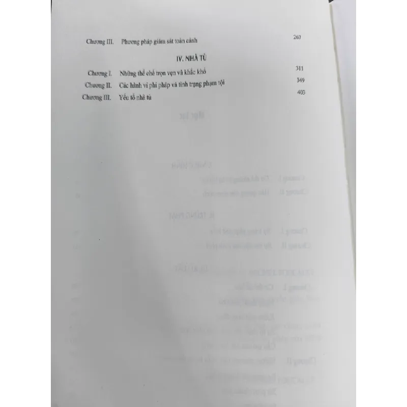 Giám sát và trừng phạt: Nguồn gốc nhà tù - Michel Foucault 688818