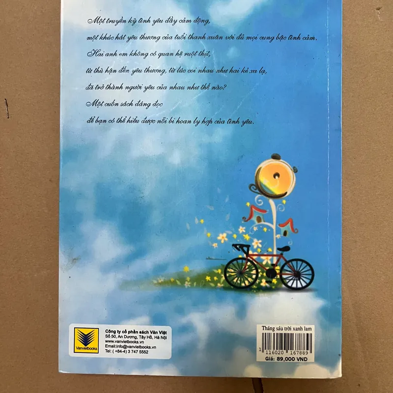 Tháng sáu trời xanh lam 563208