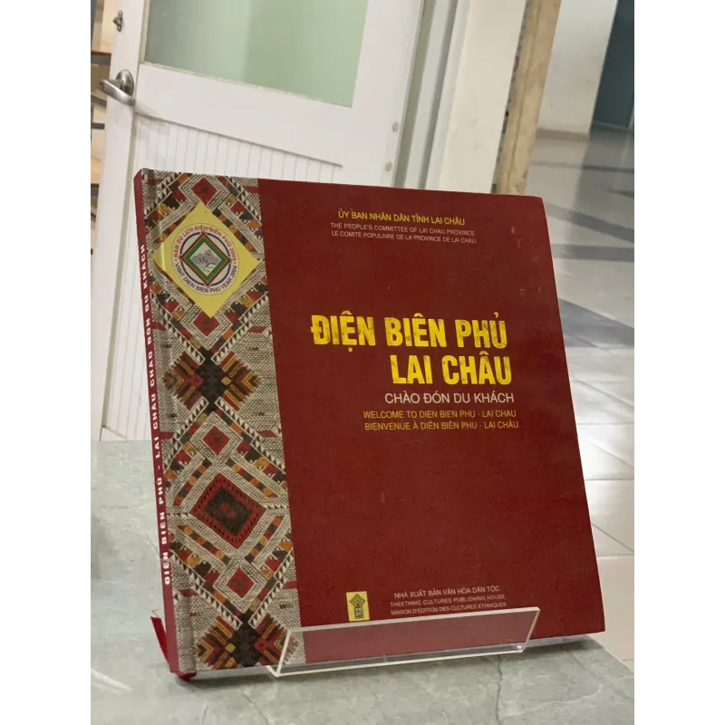 ĐIỆN BIÊN PHỦ - LAI CHÂU CHÀO ĐÓN DU KHÁCH - TRẦN TÍCH (CHỦ BIÊN) 797079