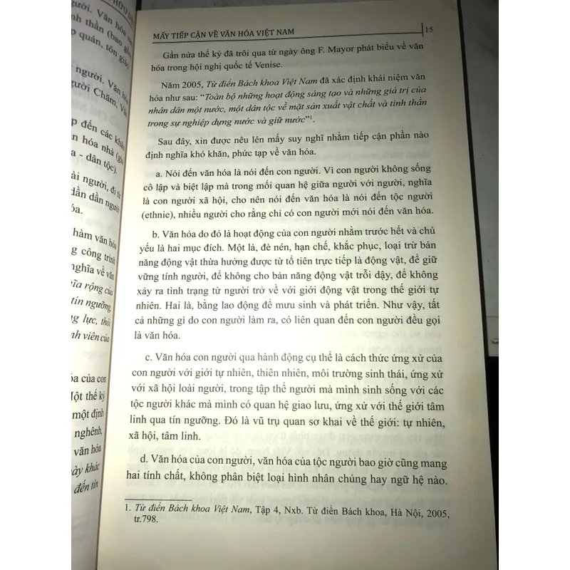 Mấy tiếp cận về văn hoá Việt Nam 726634