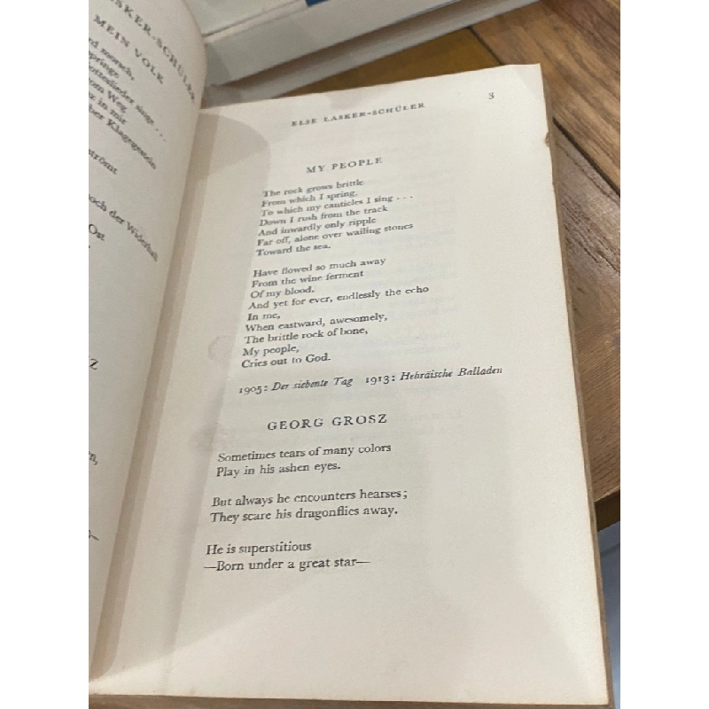 Modern German Poetry : An Anthology with verse translation 523082
