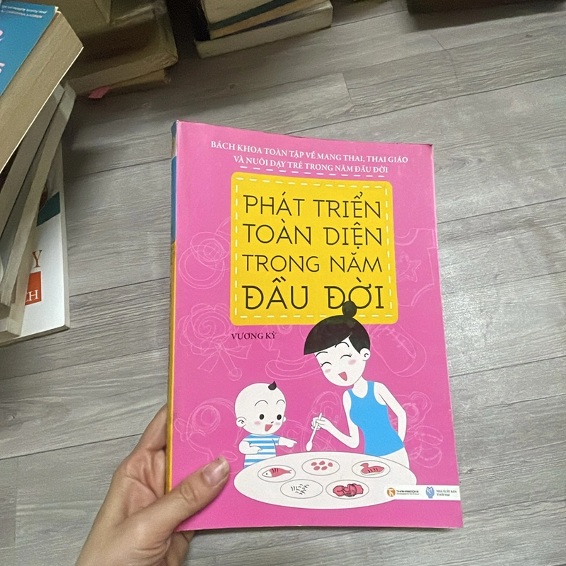 Phát triển Toàn diện trong năm đầu  362076