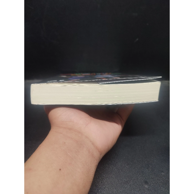 Chiến Binh Cầu Vồng Andrea Hirata mới 90% bẩn nhẹ 2023 HCM2404 văn học 914105