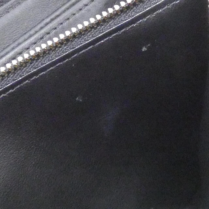 Ví Zippy Coussin Louis Vuitton M81510 620600