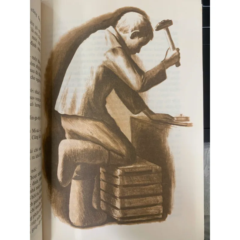 CÔ-XCHI-A LÙN TÁC GIẢ: I-ỐT-XÍP LÍCH-XTA-NỐP 1000388