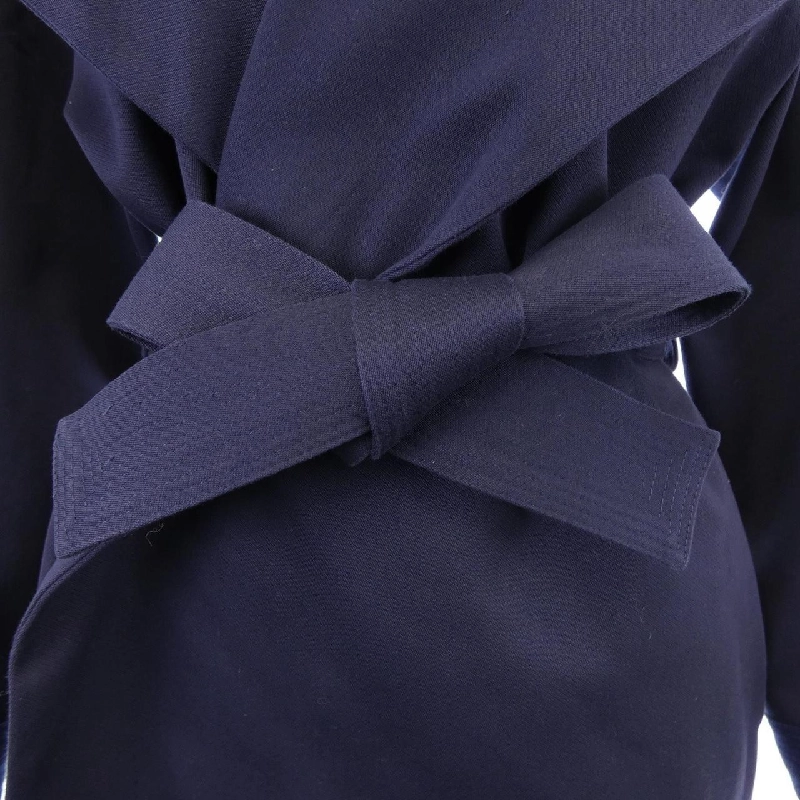 Áo khoác EMPORIO ARMANI - Hàng hiệu Authentic 818321