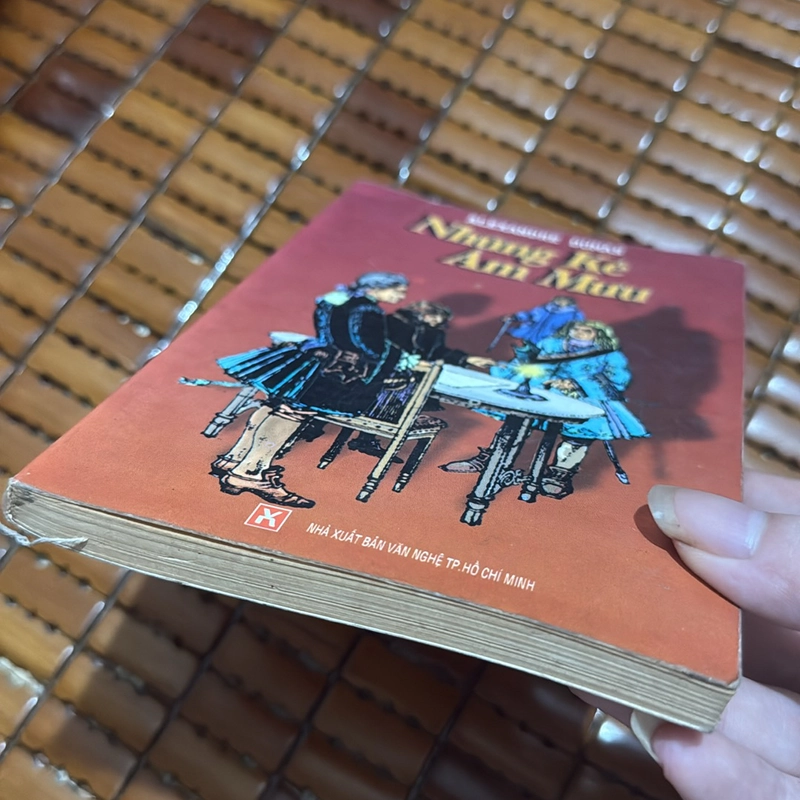 Những kẻ âm mưu - Alexandre Dumas  532542