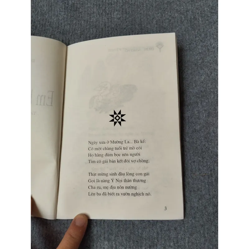 EM BÉ - NÀNG HỔ 720704