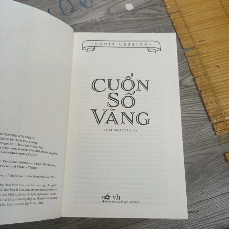 Cuốn Sổ Vàng - Doris Lessing 1025474