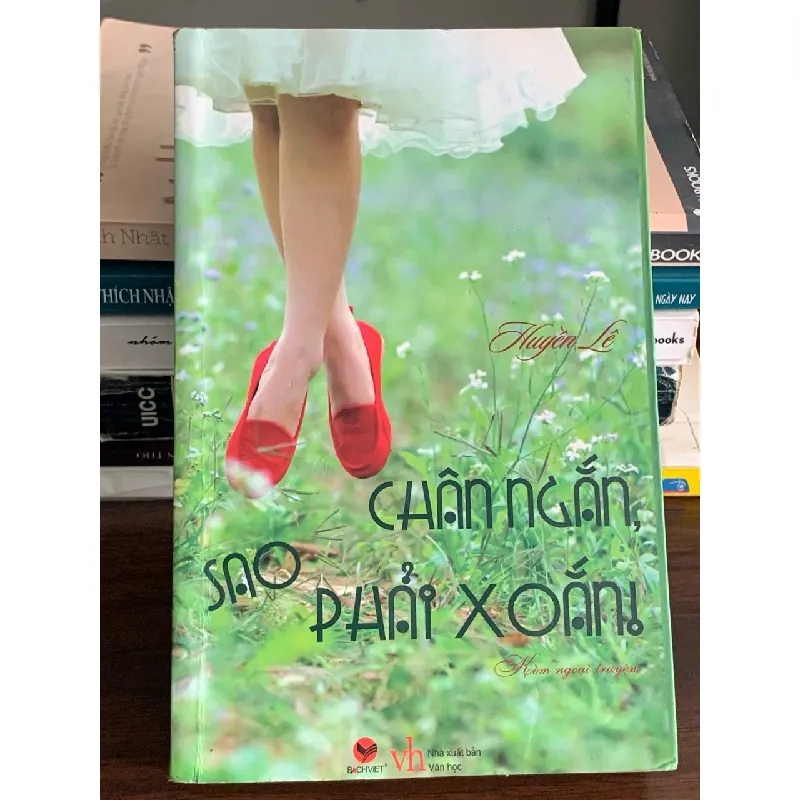 Chân ngắn sao phải xoắn – Huyền Lê 560718