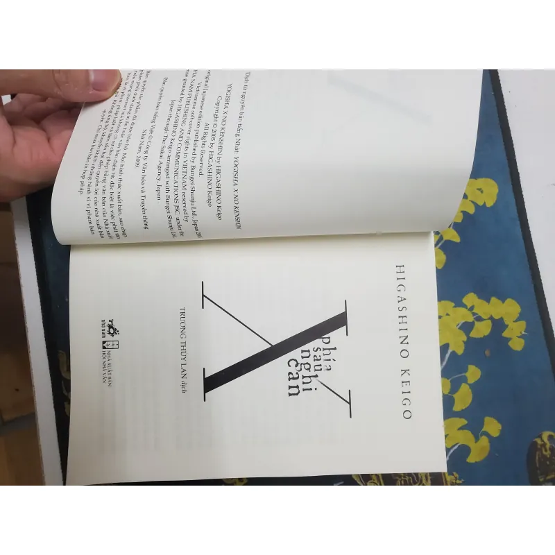 Phía sau nghi can X - Higashino Keigo 975727