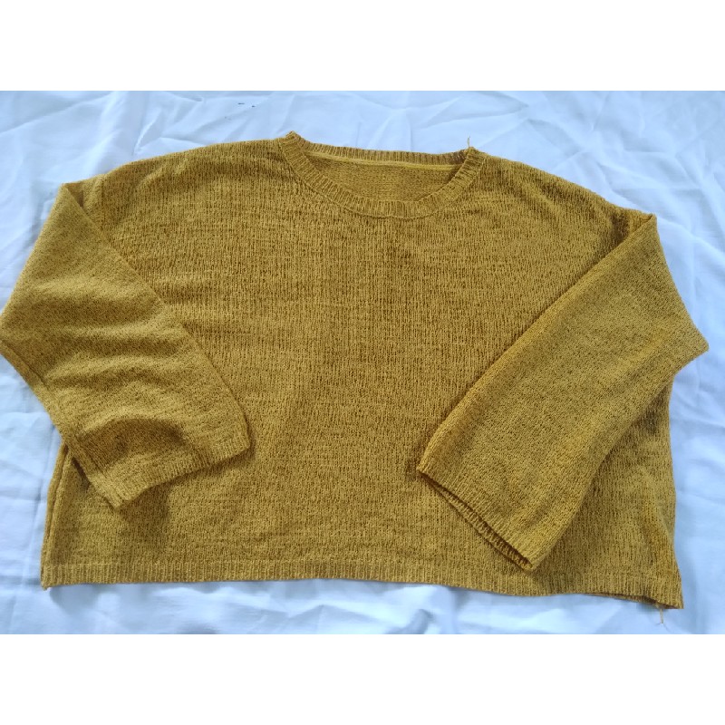Áo len crop top freesize màu vàng như hình 10750