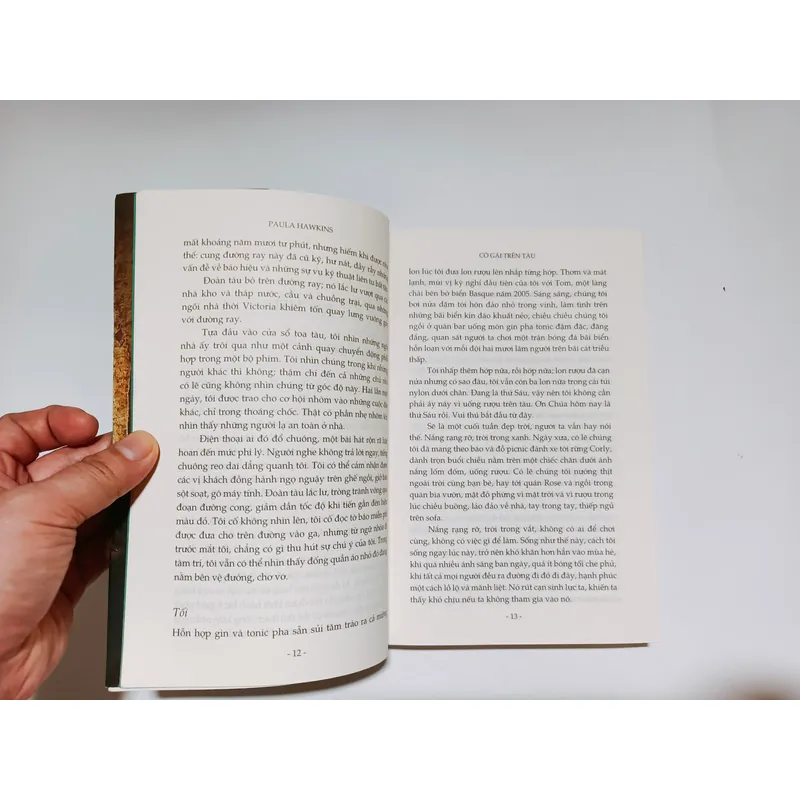 Cô Gái Trên Tàu - Paula Hawkins  735504