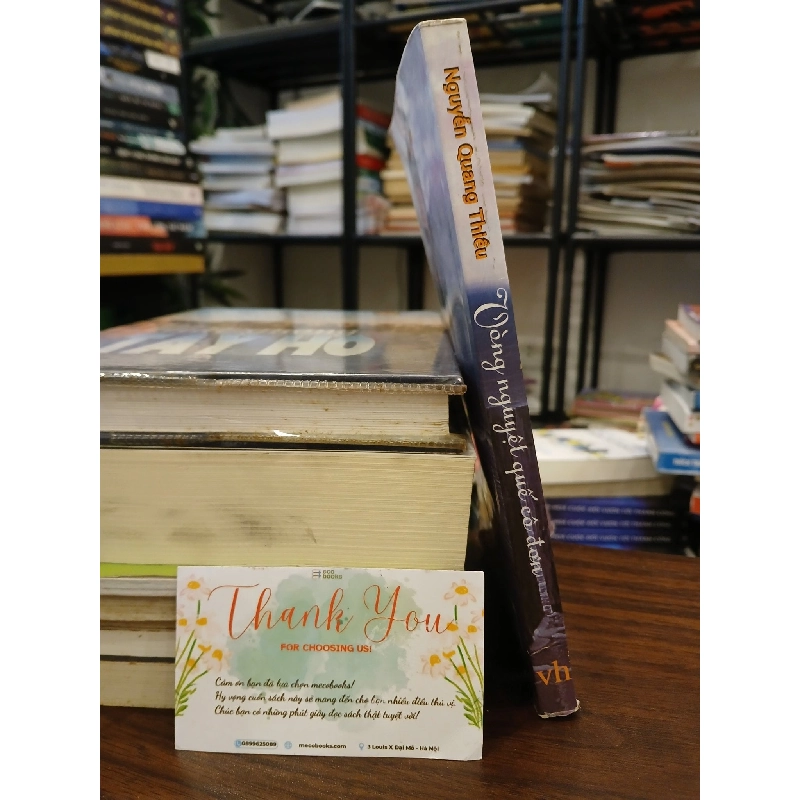 Vòng nguyệt quế cô đơn- Nguyễn Quang Thiều 797960