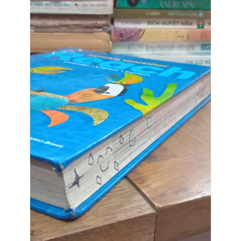 REACH series - National Geographic 796767