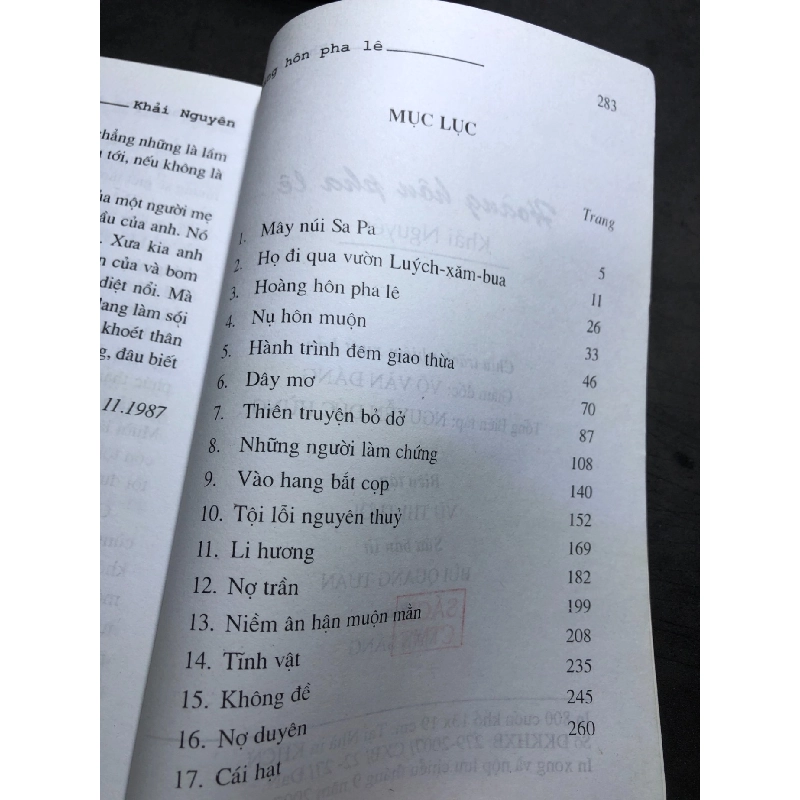 Hoàng hôn pha lê 2007 mới 70% ố bẩn nhẹ Khải Nguyên HPB0906 SÁCH VĂN HỌC 915525