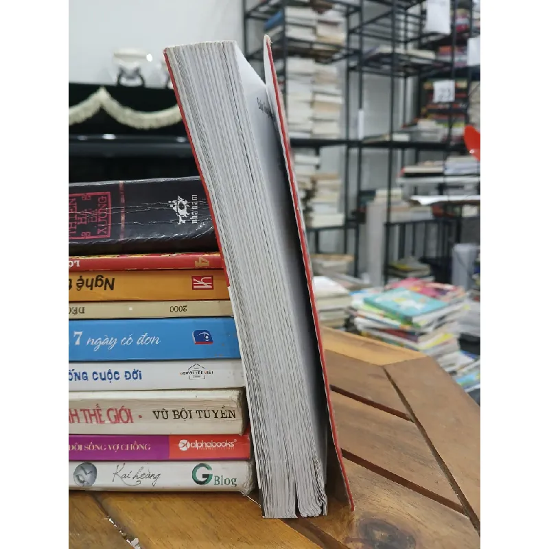 Cuộc sống thượng lưu của hoàng đế mèo 3- Bạch Trà 604233