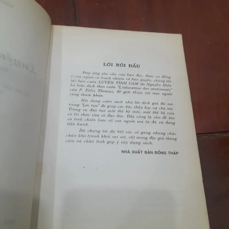 LUYỆN TÌNH CẢM (Nguyễn Hiến Lê dịch) 569778
