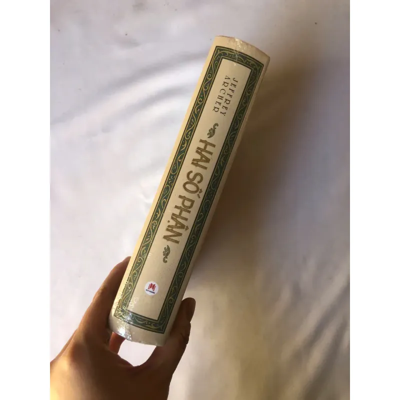 Hai Số Phận - Jeffrey Archer (bìa cứng) 747379