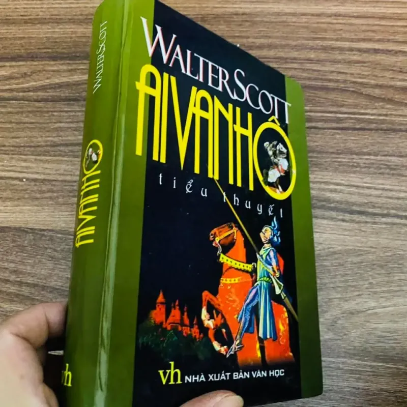Aivanhô - Walter Scott - ( bìa cứng )#HATRA 1044089