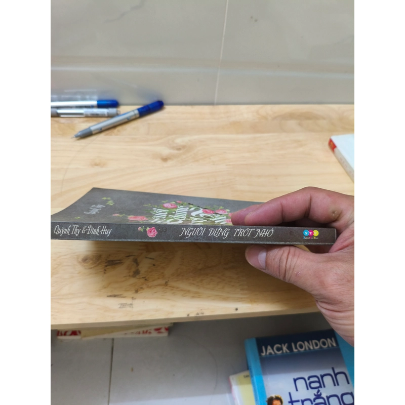 Người dưng trót nhớ  406673